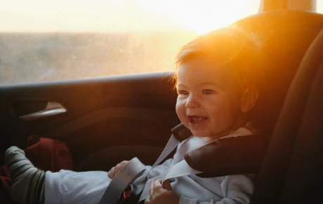 Tu bebé viajando seguro en auto